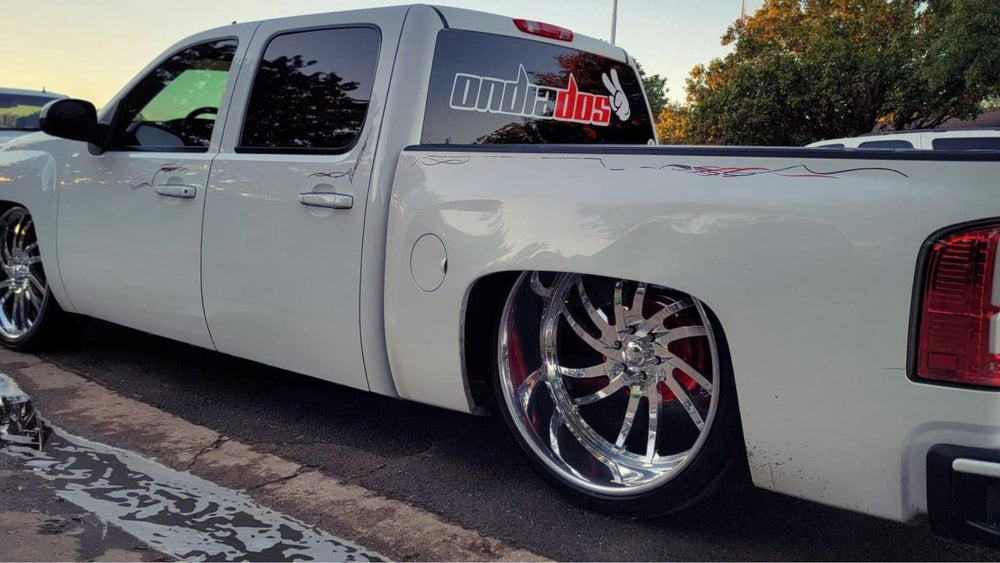 Chevrolet Silverado The Night V2 with Intro Houston wheels, photo 2 of 3