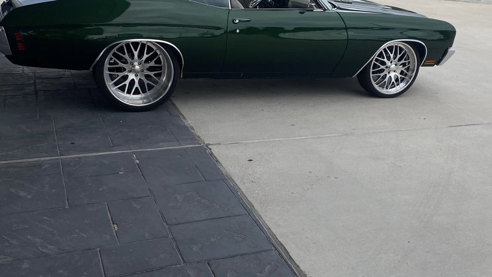 1970 Chevrolet Chevelle with Intro ID313 wheels, photo 2 of 2