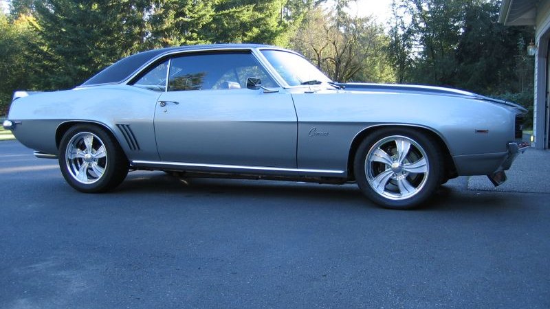 1967 Chevrolet Camaro with Intro Twisted Vista II wheels, photo 1 of 2