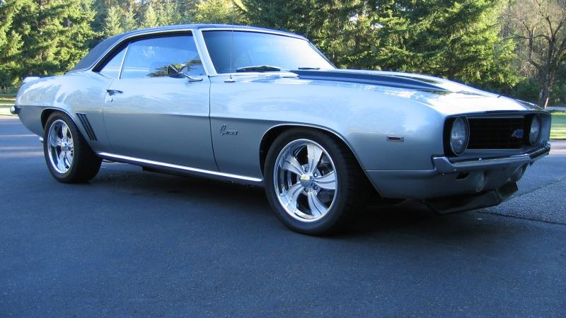 1967 Chevrolet Camaro with Intro Twisted Vista II wheels, photo 2 of 2